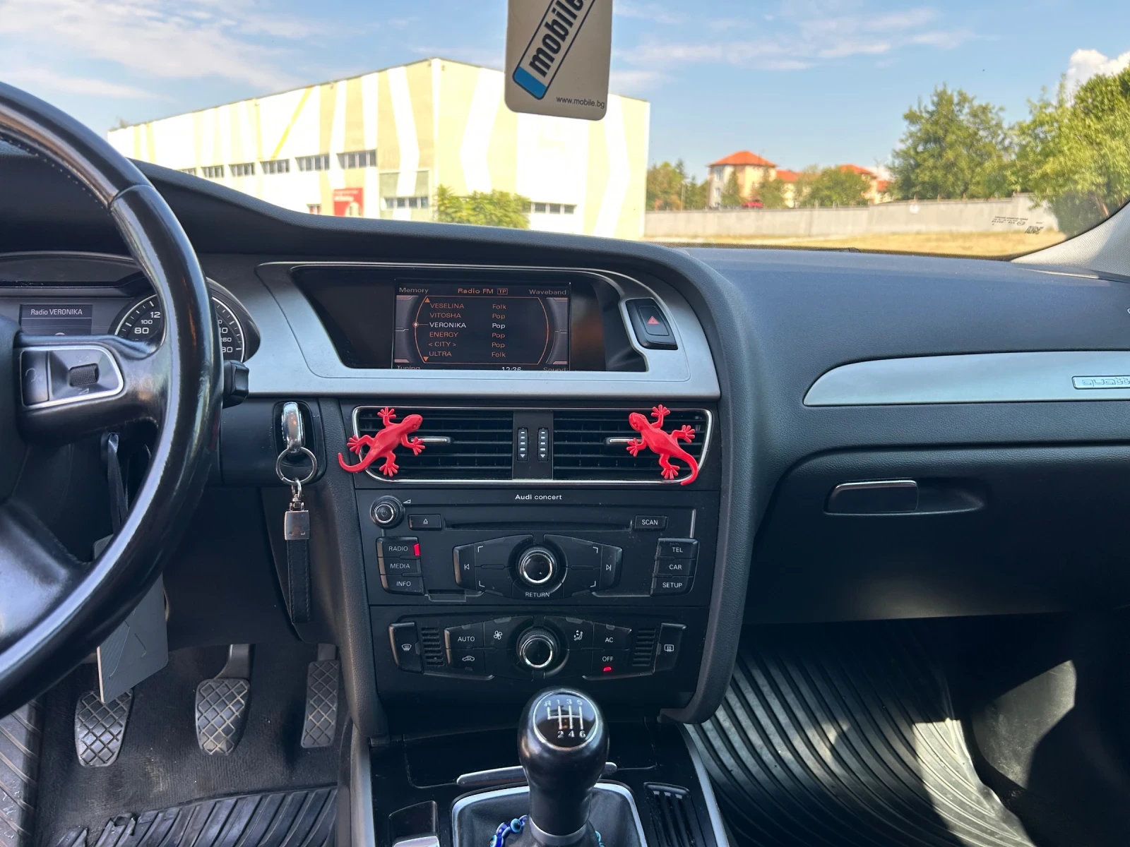 Audi A4 Allroad 2.0 Tdi 170кс, снимка 12 - Автомобили и джипове - 56414382