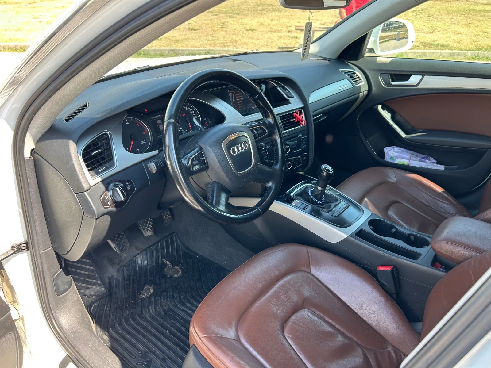 Audi A4 Allroad 2.0 Tdi 170кс, снимка 9 - Автомобили и джипове - 56414382
