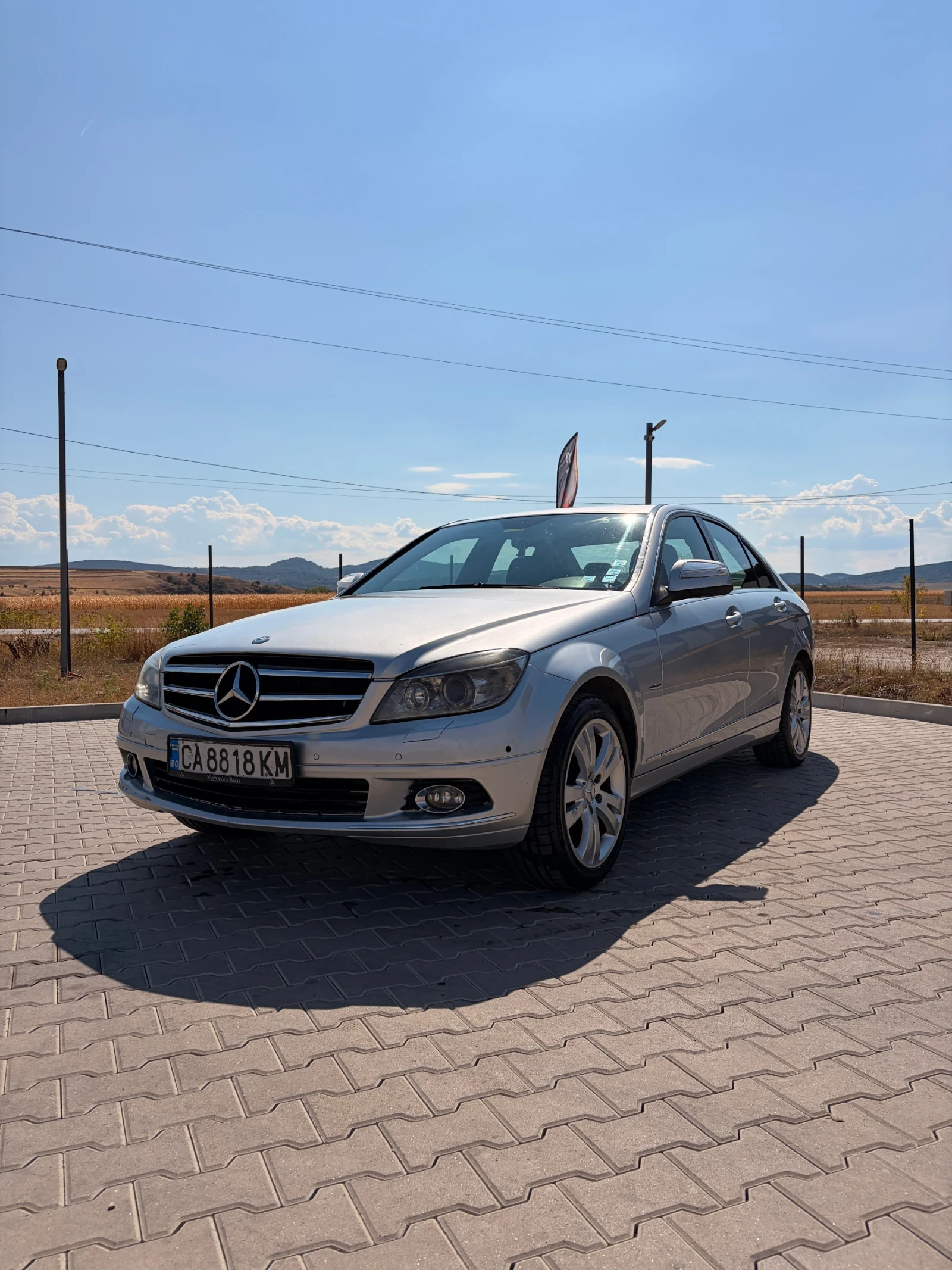 Mercedes-Benz 200