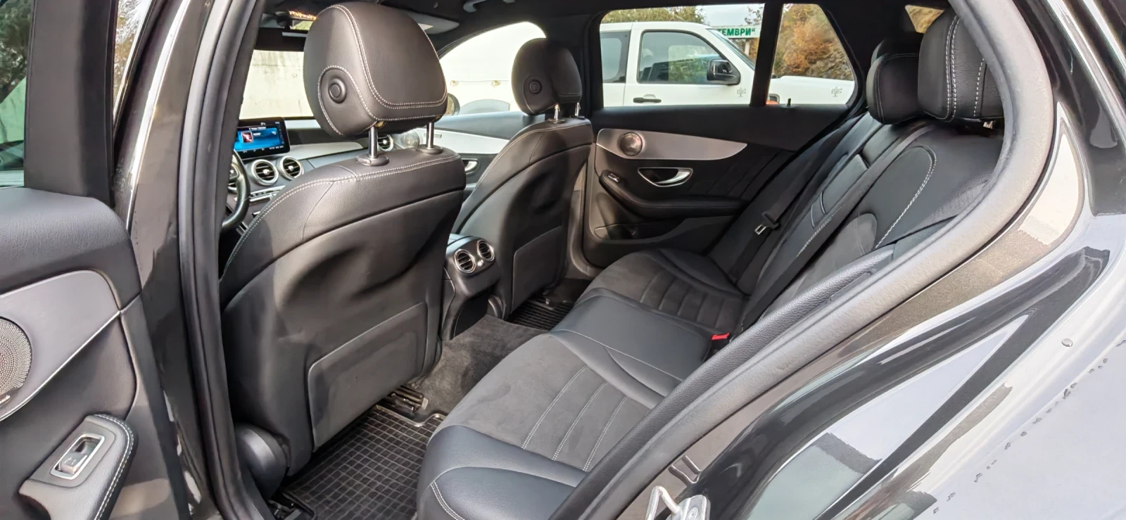Mercedes-Benz C 220, снимка 13 - Автомобили и джипове - 56646302