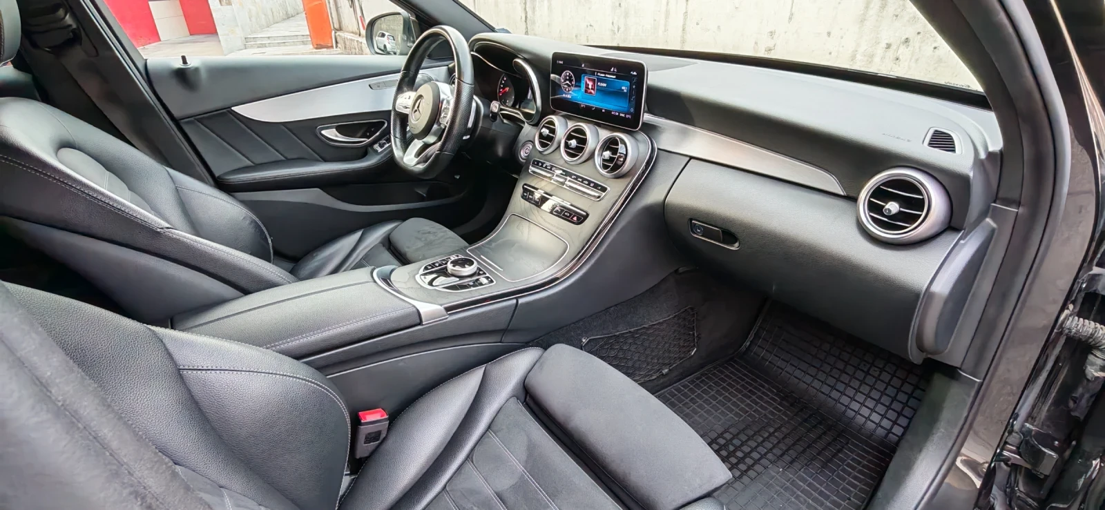 Mercedes-Benz C 220, снимка 11 - Автомобили и джипове - 56646302