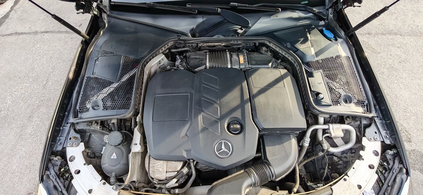 Mercedes-Benz C 220, снимка 14 - Автомобили и джипове - 56646302