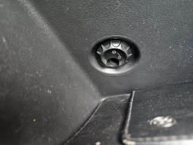 VW Tiguan 2.0 TDI/ 4-MOTION/ ПАНОРАМА/ 100% РЕАЛНИ КИЛОМЕТРИ, снимка 15