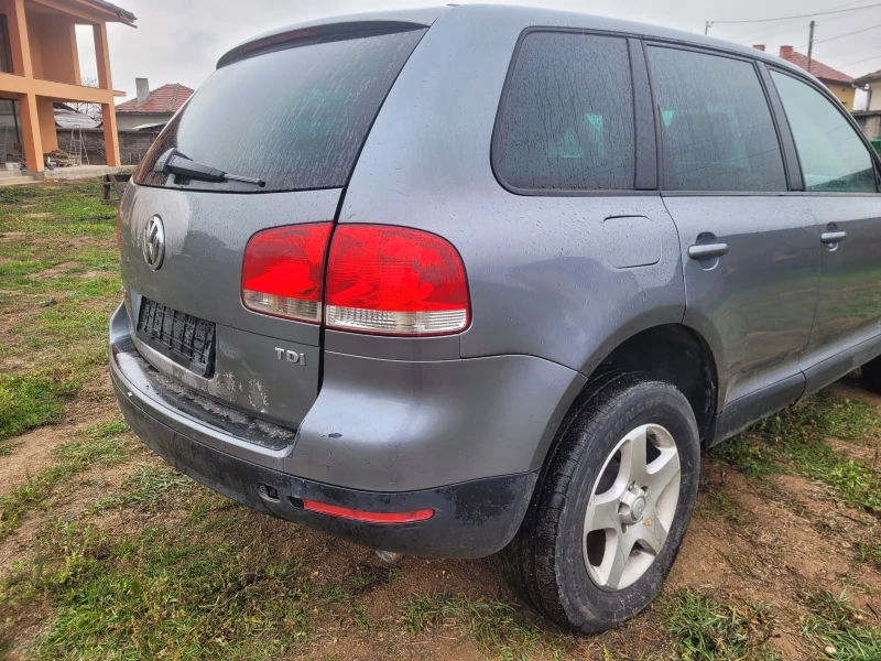 VW Touareg 2.5 TDI, снимка 4 - Автомобили и джипове - 48252449