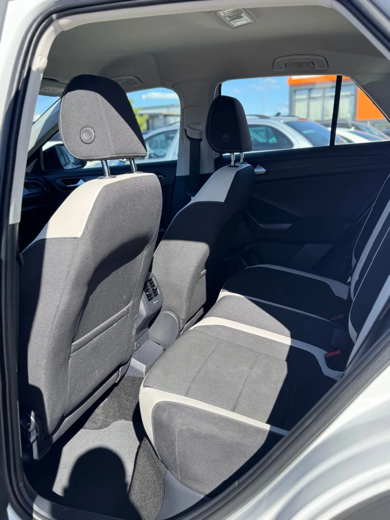 VW T-Roc * 4MOTION* DIGITAL* FULL LED* , снимка 11 - Автомобили и джипове - 51754286