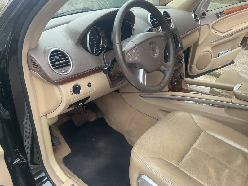 Mercedes-Benz GL 320, снимка 11 - Автомобили и джипове - 52836007
