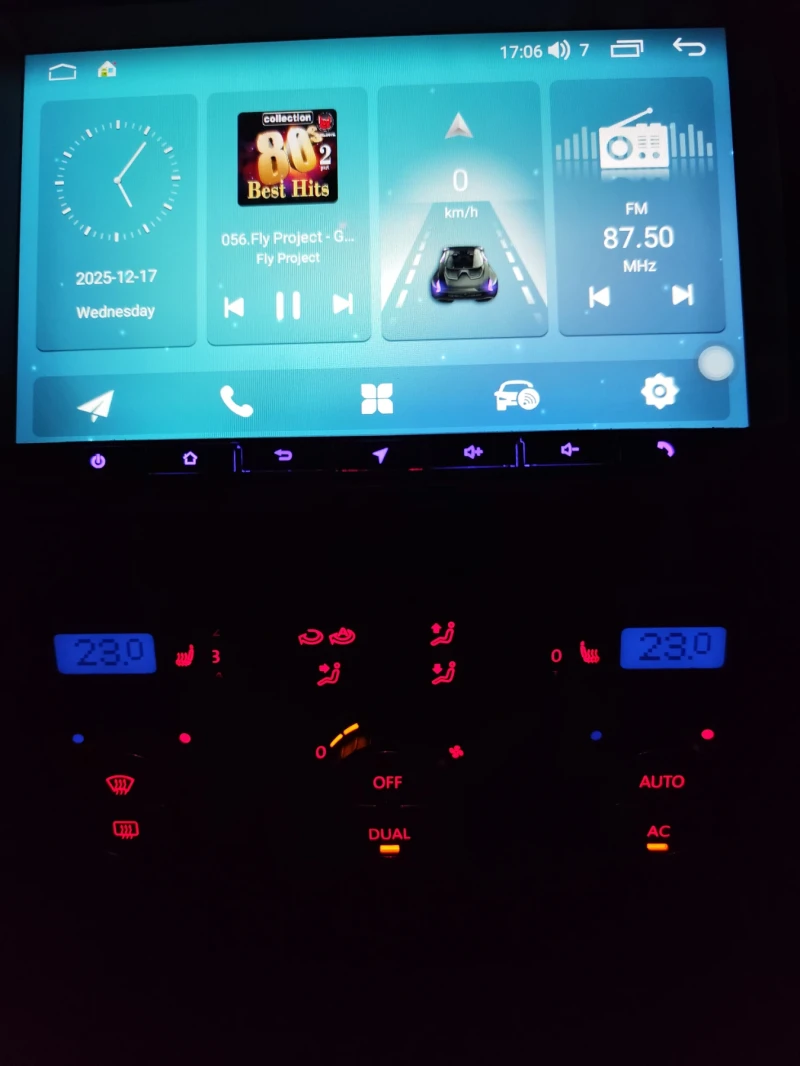 VW Tiguan, снимка 5 - Автомобили и джипове - 52827130