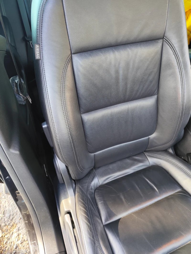 VW Tiguan, снимка 13 - Автомобили и джипове - 52827130