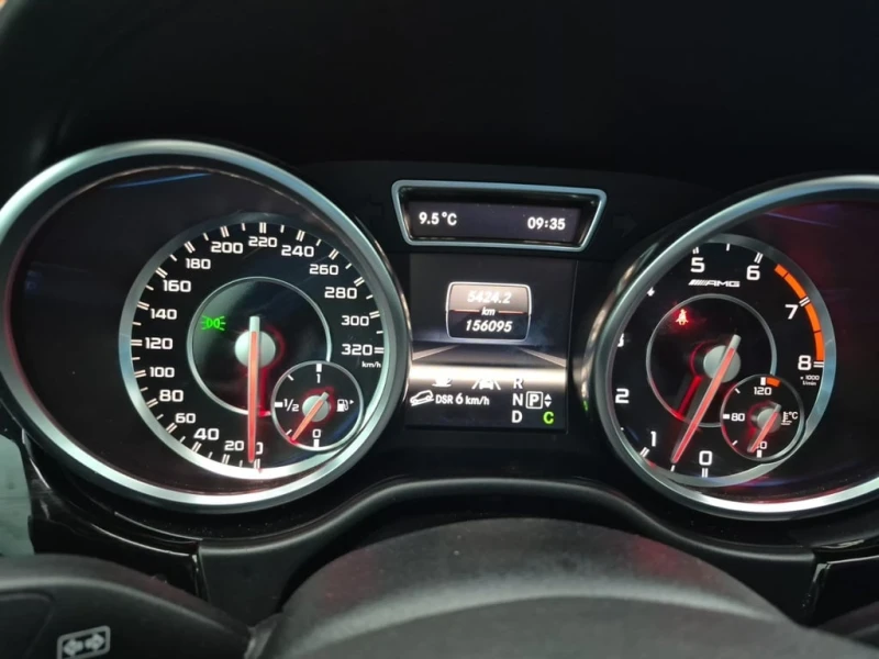 Mercedes-Benz ML 63 AMG 2014 4MATIC * БЕЗ ПЪРВОНАЧАЛНА ВНОСКА* , снимка 8 - Автомобили и джипове - 53289939