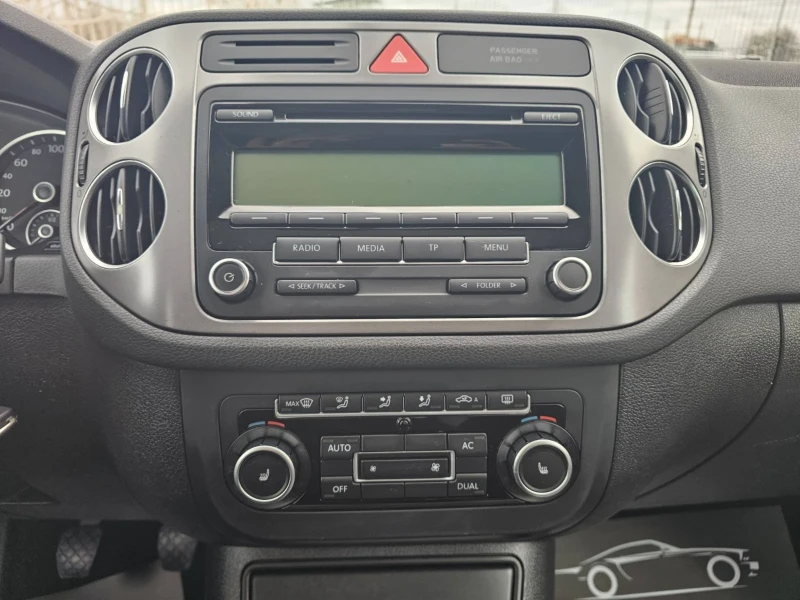 VW Tiguan 2.0 TDI/ 4-MOTION/ ПАНОРАМА/ 100% РЕАЛНИ КИЛОМЕТРИ, снимка 14 - Автомобили и джипове - 53566473