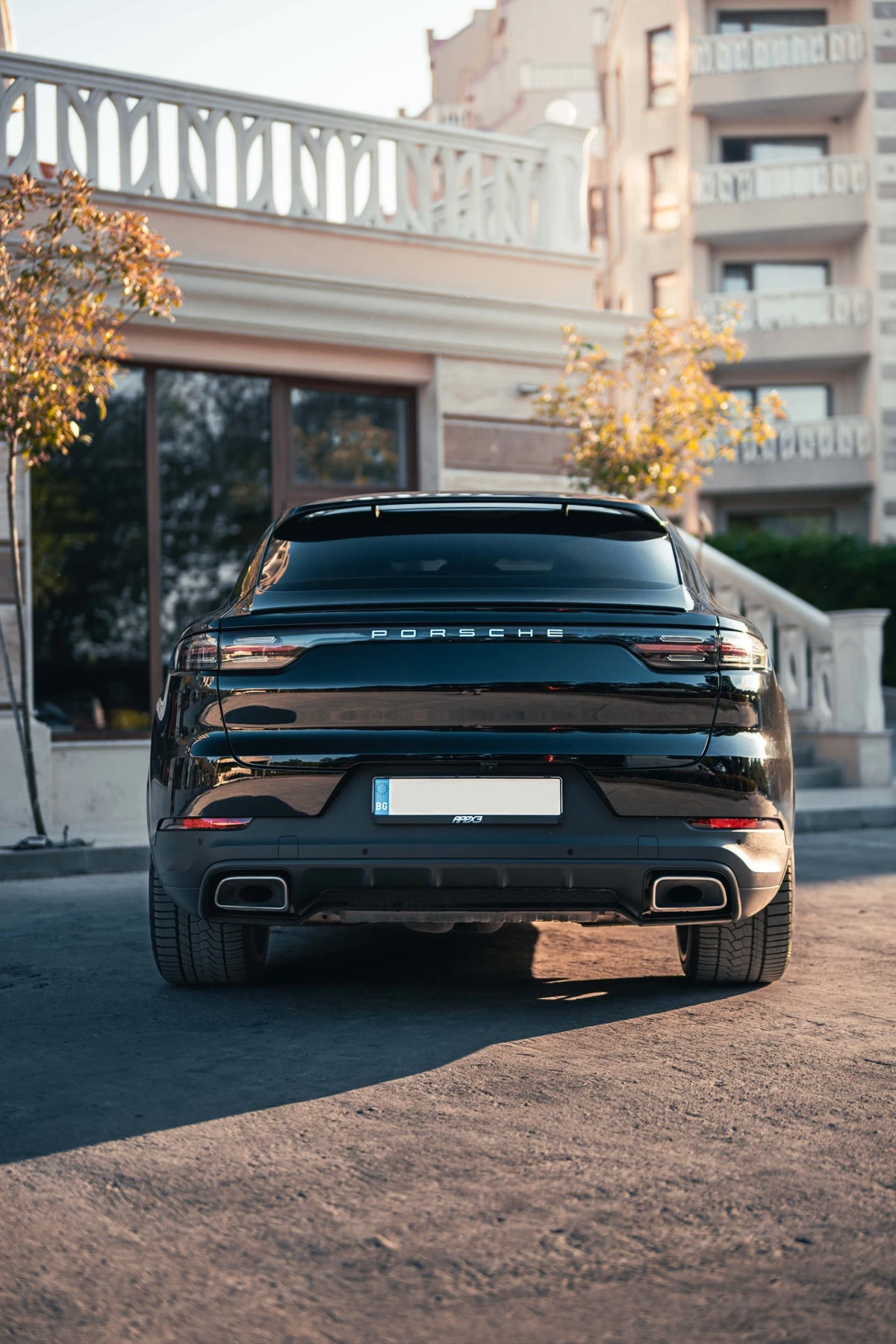 Porsche Cayenne Coupe E-Hybrid  - изображение 5