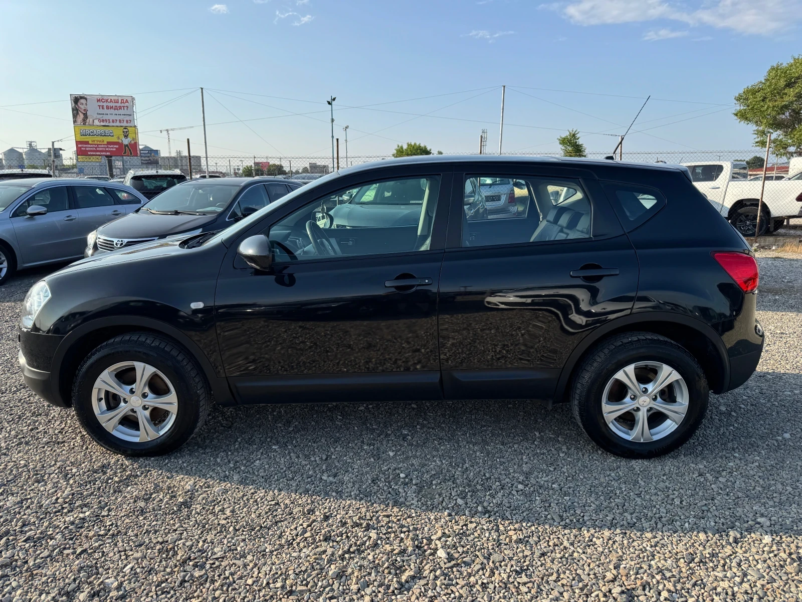 Nissan Qashqai АВТОМАТИК/4Х4/2.0dci/КОЖА/  - изображение 2