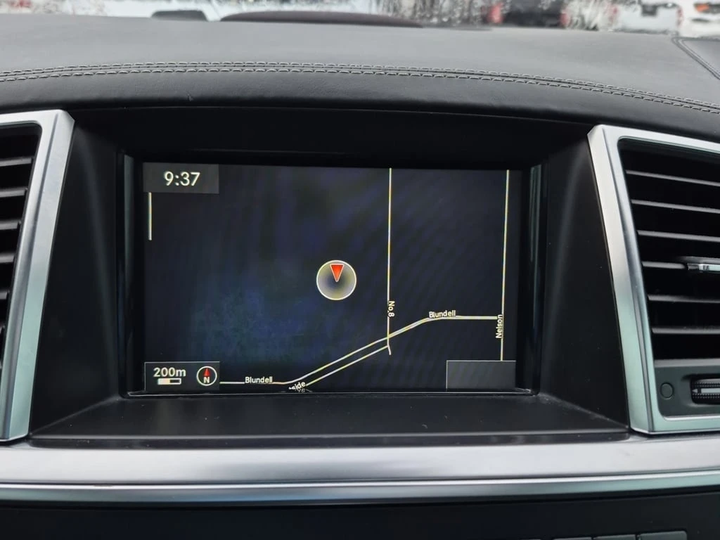 Mercedes-Benz ML 63 AMG 2014 4MATIC * БЕЗ ПЪРВОНАЧАЛНА ВНОСКА*  - изображение 9