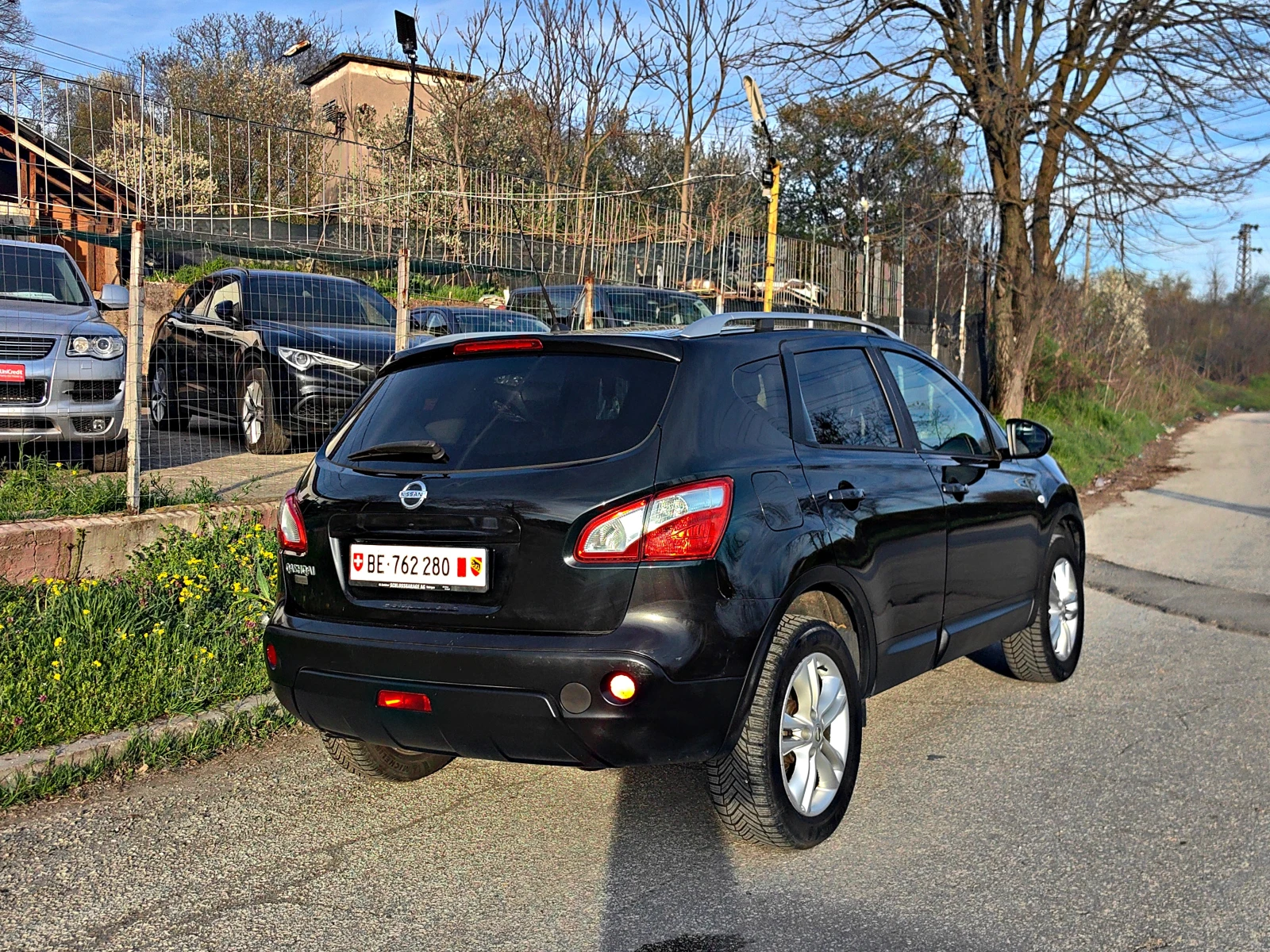 Nissan Qashqai  4WD!2.0! КОЖЕН САЛОН!СТЪКЛЕН ТАВАН !ТОП СЪСТОЯНИЕ, снимка 5 - Автомобили и джипове - 54116178