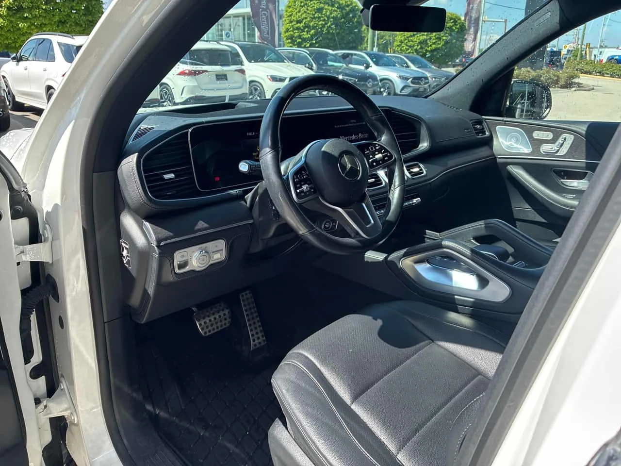 Mercedes-Benz GLS 450 * ГЛАВНО ПРЕДСТАВИТЕЛСТВО НА MERCEDES* , снимка 7 - Автомобили и джипове - 54396457