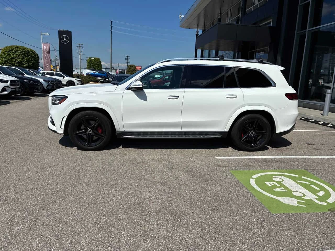 Mercedes-Benz GLS 450 * ГЛАВНО ПРЕДСТАВИТЕЛСТВО НА MERCEDES* , снимка 3 - Автомобили и джипове - 54396457