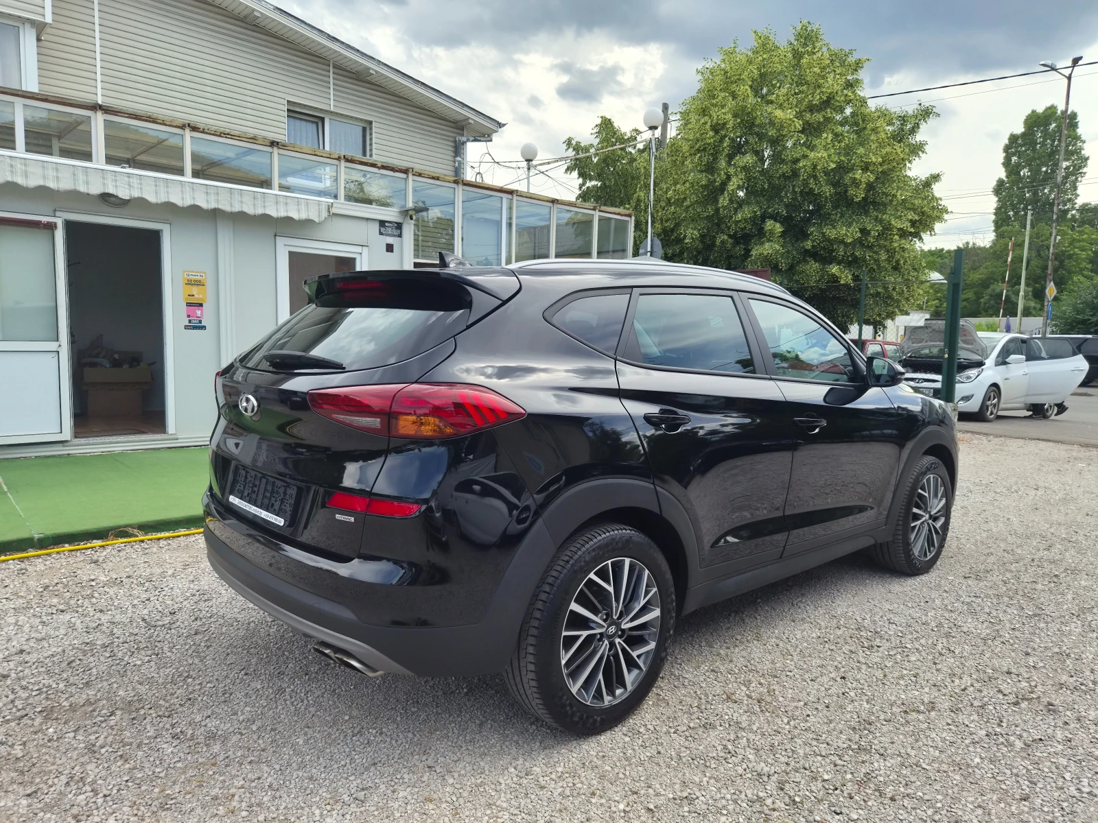 Hyundai Tucson 1.6 CRDi , снимка 14 - Автомобили и джипове - 54978207