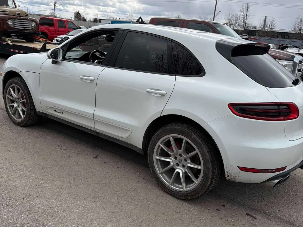 Porsche Macan * S * АВТОКРЕДИТ БЕЗ ПЪРВОНАЧАЛНА ВНОСКА* , снимка 2 - Автомобили и джипове - 55076722