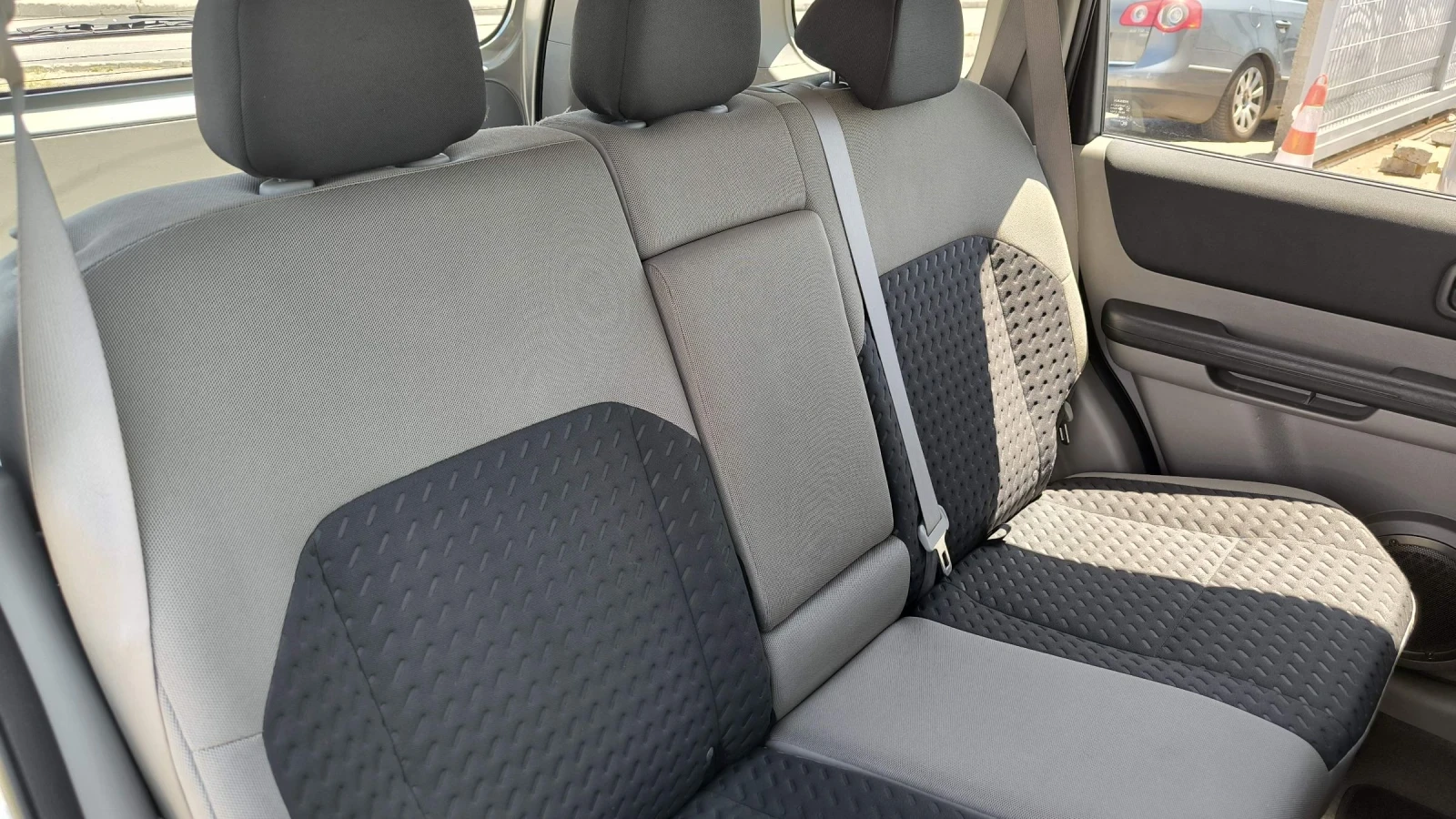 Nissan X-trail 2.5i, снимка 11 - Автомобили и джипове - 55088103