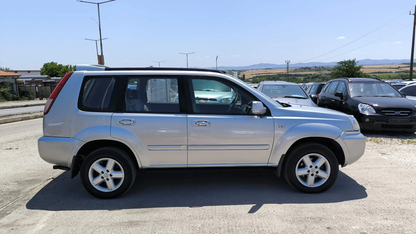 Nissan X-trail 2.5i, снимка 4 - Автомобили и джипове - 55088103