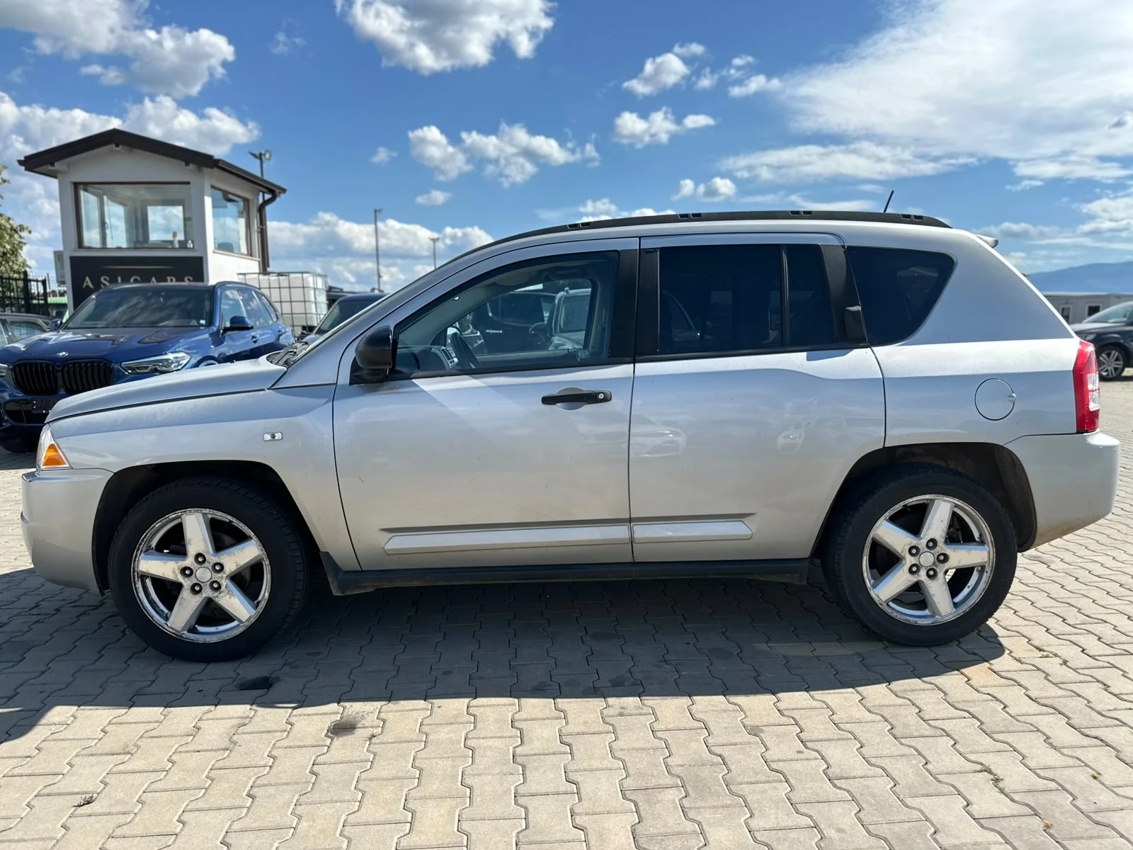 Jeep Compass / 2.0D / 140HP / КОЖА / LIMITED /, снимка 2 - Автомобили и джипове - 55223088