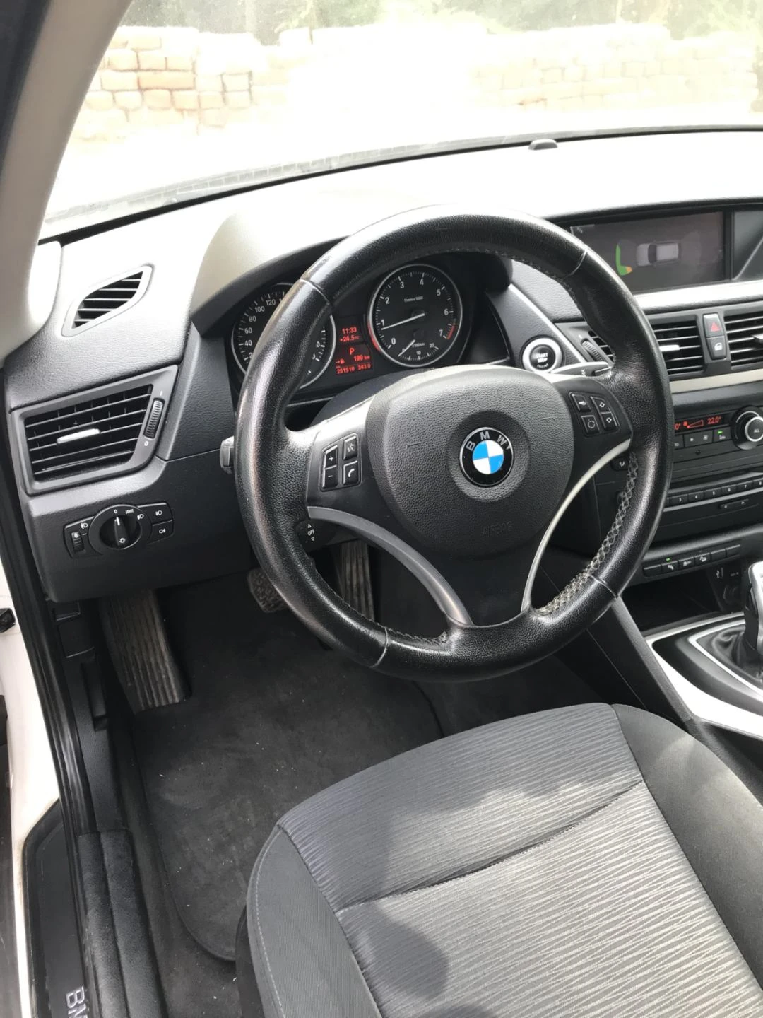 BMW X1, снимка 3 - Автомобили и джипове - 55313712