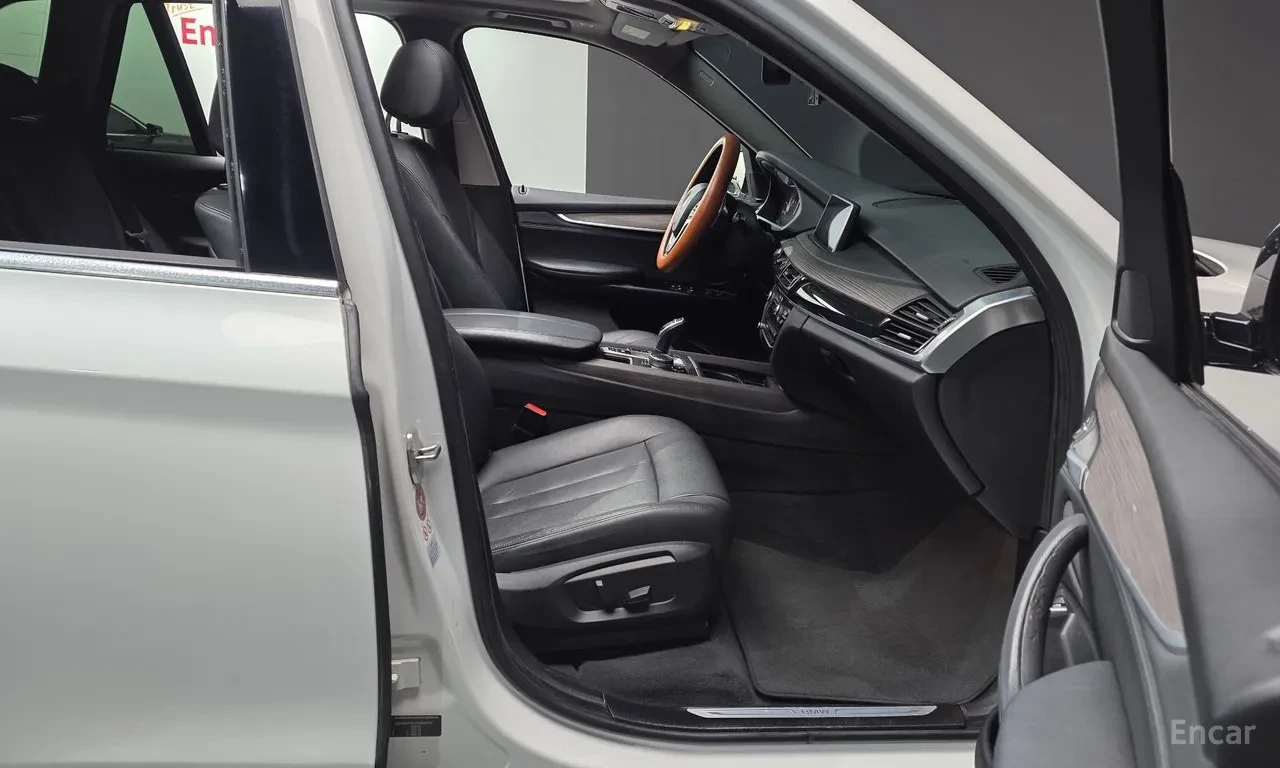 BMW X5 F 15, снимка 7 - Автомобили и джипове - 55352176