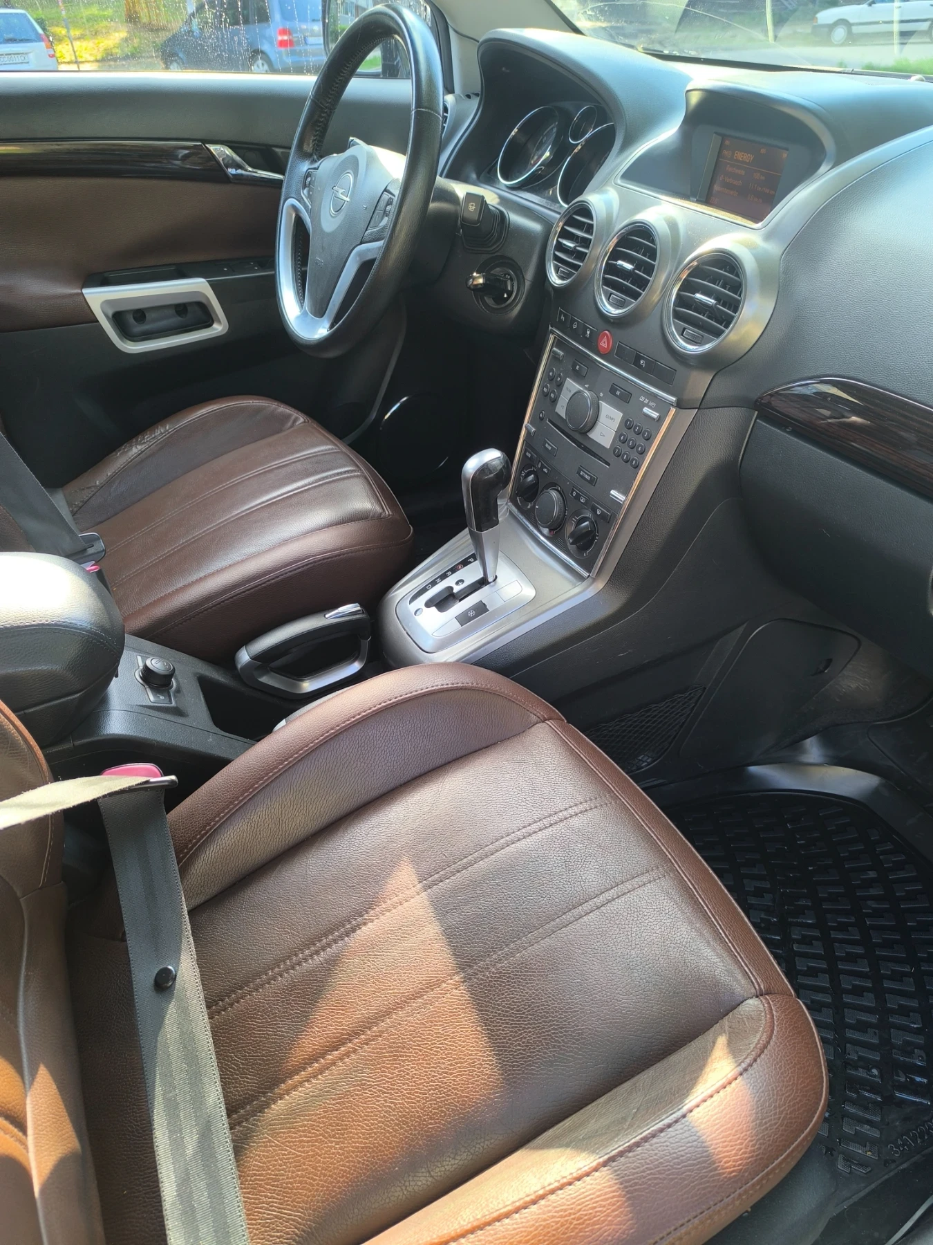 Opel Antara, снимка 6 - Автомобили и джипове - 55961361