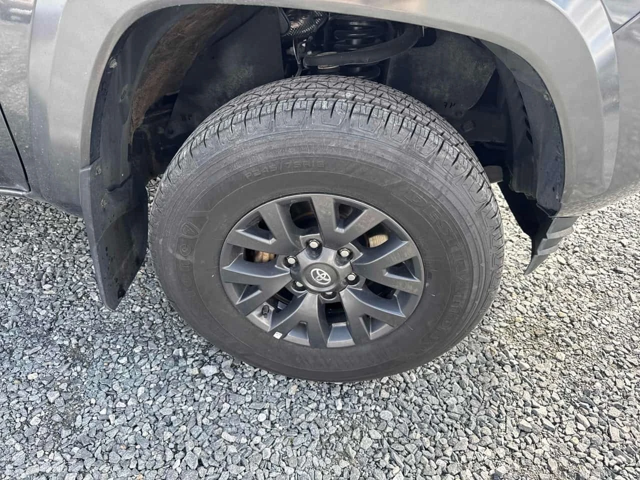 Toyota Tacoma * 4x4 Double Cab Auto* АВТОКРЕДИТ* , снимка 7 - Автомобили и джипове - 56193353
