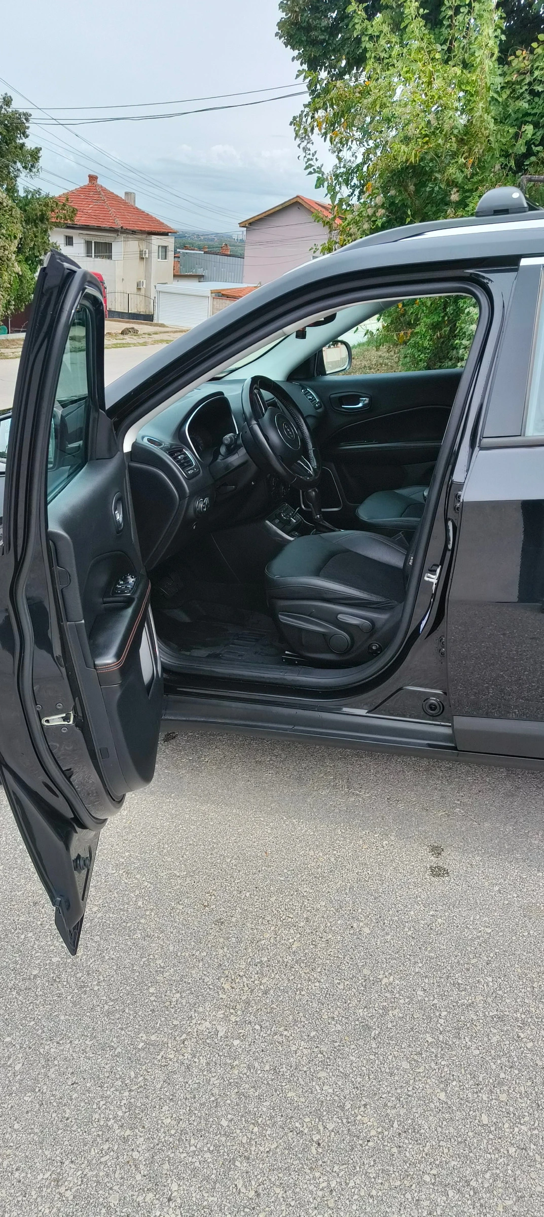 Jeep Compass, снимка 7 - Автомобили и джипове - 56235635