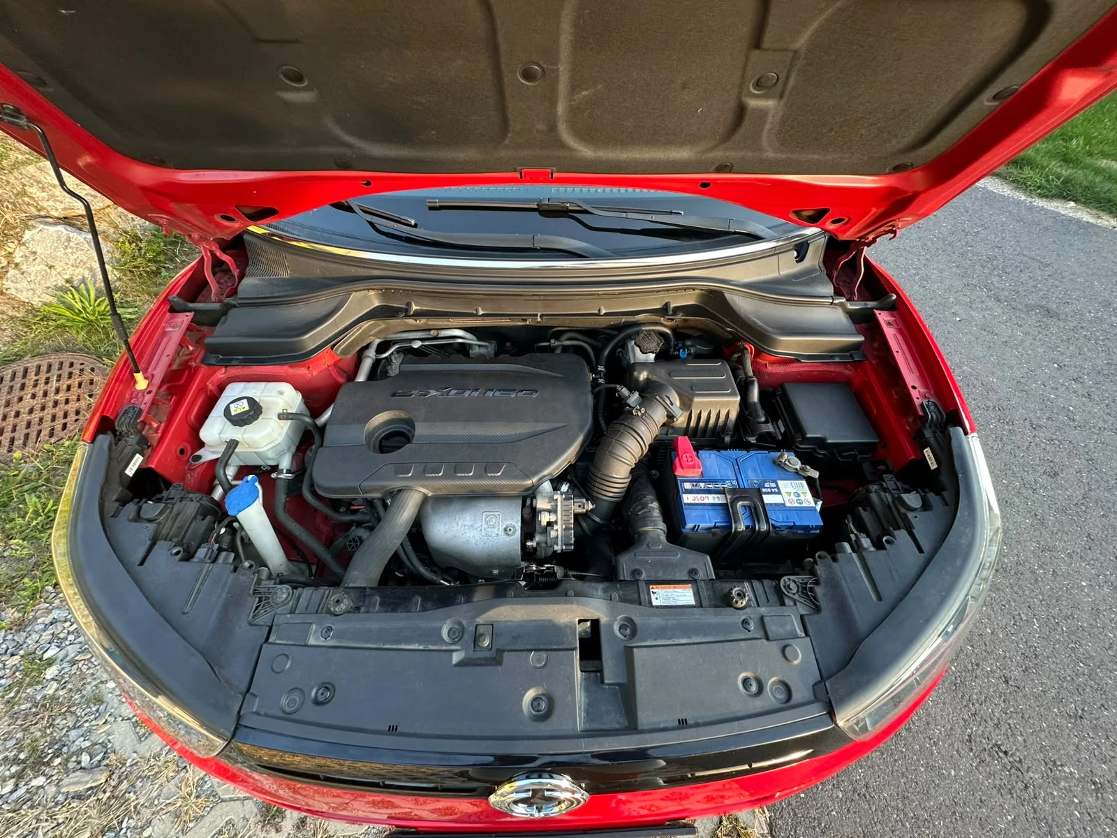 SsangYong Tivoli, снимка 16 - Автомобили и джипове - 56335278