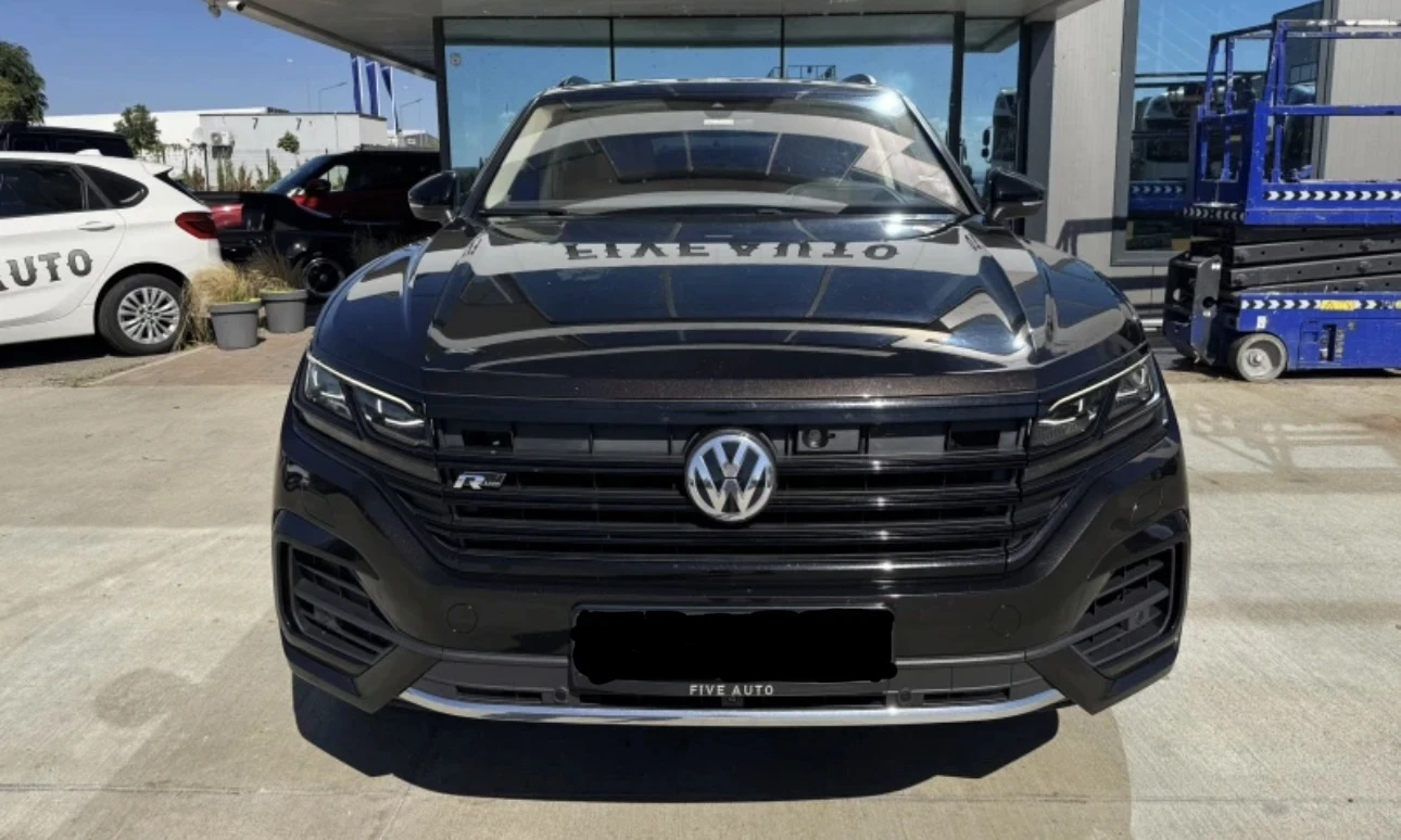VW Touareg R line 