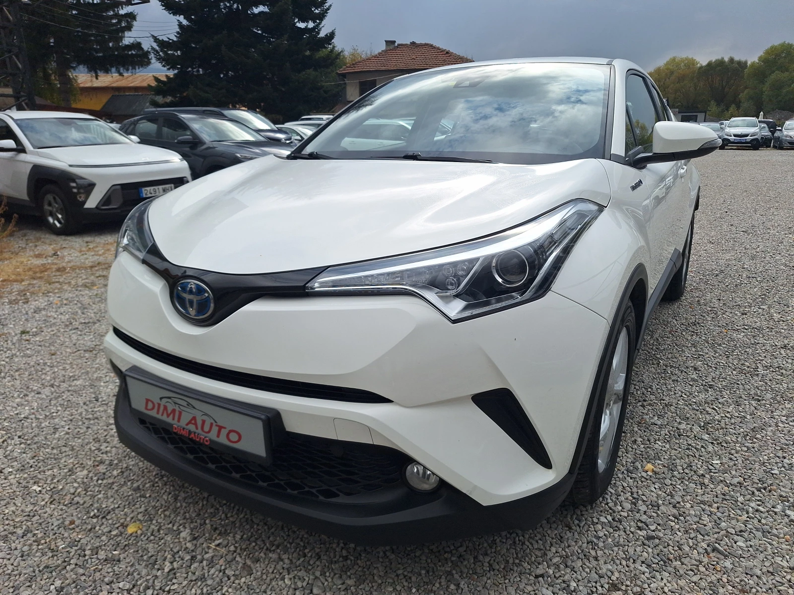 Toyota C-HR 1.8 Hybrid 97000 km!Navi Kamera Full! | Mobile.bg � ����������� 7