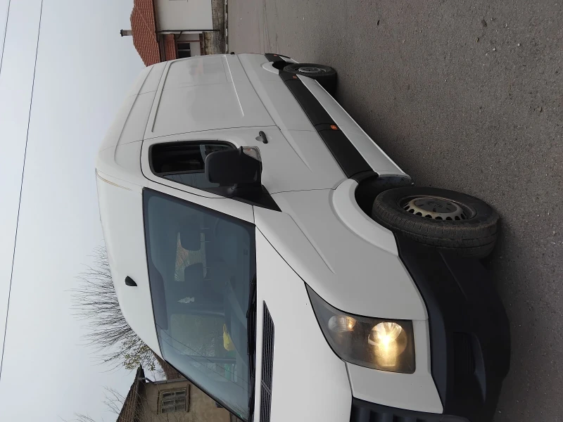 VW Crafter, снимка 4 - Бусове и автобуси - 53243745