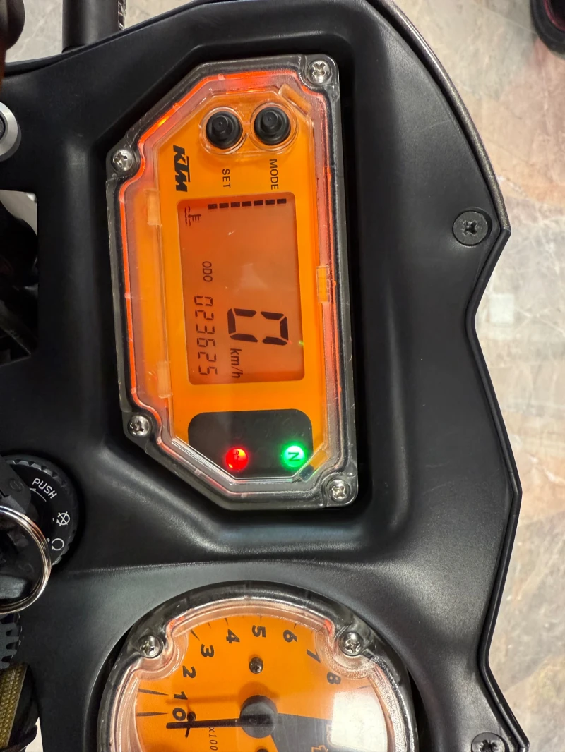 Ktm Duke DUKE 990, снимка 15 - Мотоциклети и мототехника - 50403634