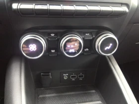 Renault Captur 1.3 TCe Intens, снимка 8