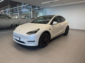 Tesla Model Y PERFONMANCE Dual Motor
