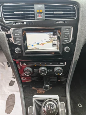 VW Golf 1.6TDI 110kc Euro6 Navi Highline | Auto.bg — изображение 12