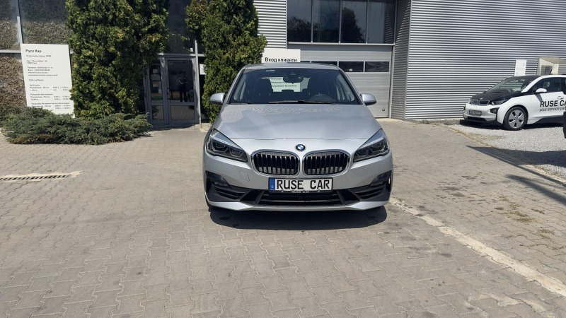 BMW 2 Active Tourer 220i, снимка 1 - Автомобили и джипове - 46629926