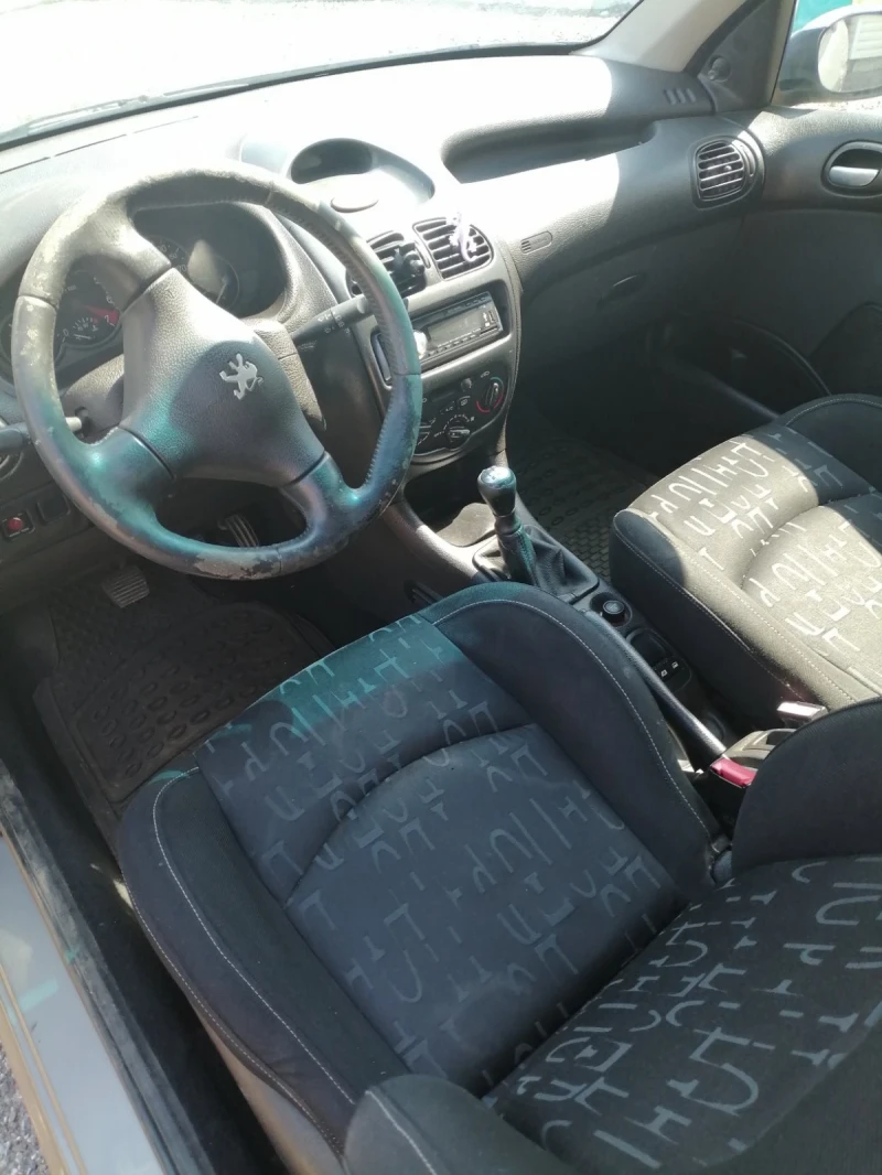 Peugeot 206, снимка 6 - Автомобили и джипове - 47134614