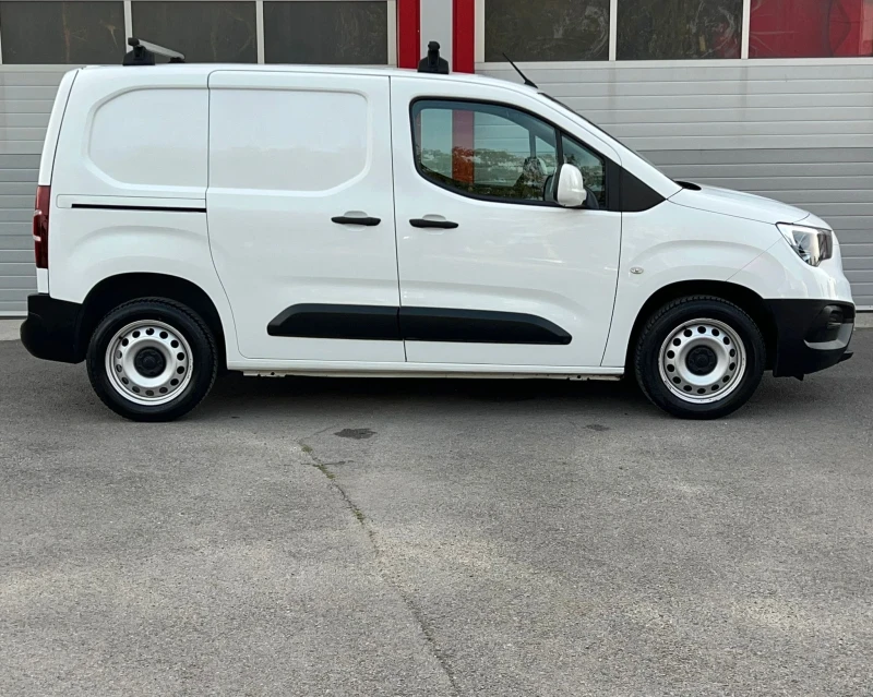 Opel Combo 1.6D NAVI KLIMATIK EVRO 6B 3-МЕСТА!!!, снимка 7 - Автомобили и джипове - 47183590