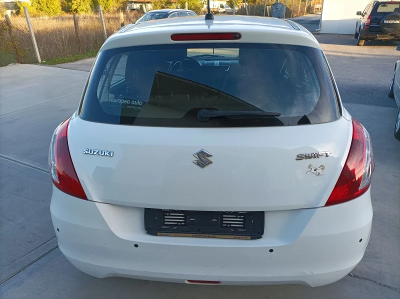 Suzuki Swift 1.3 i - evro 5B Fase Lift, снимка 4 - Автомобили и джипове - 48349955