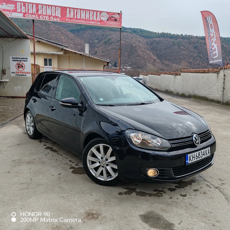 VW Golf, снимка 1 - Автомобили и джипове - 48810654