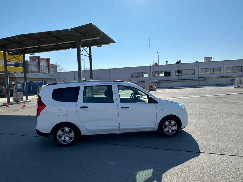 Dacia Lodgy 1.6 benzin/gaz, снимка 4 - Автомобили и джипове - 49308669