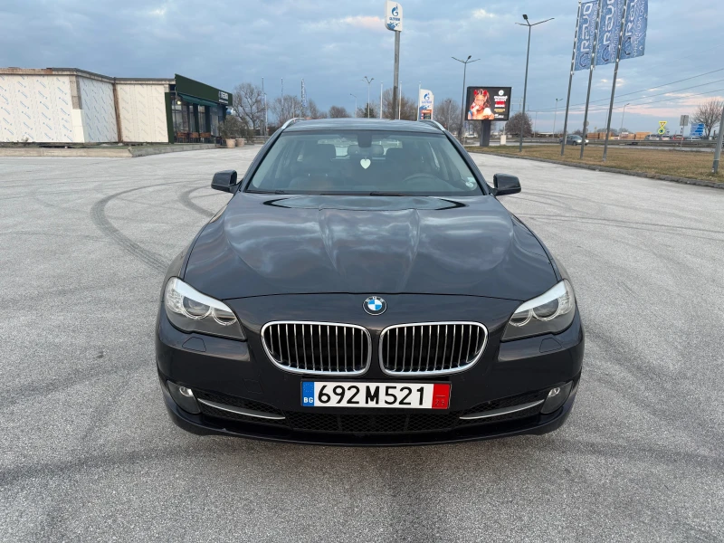 BMW 520 Perfektna, снимка 2 - Автомобили и джипове - 49389145