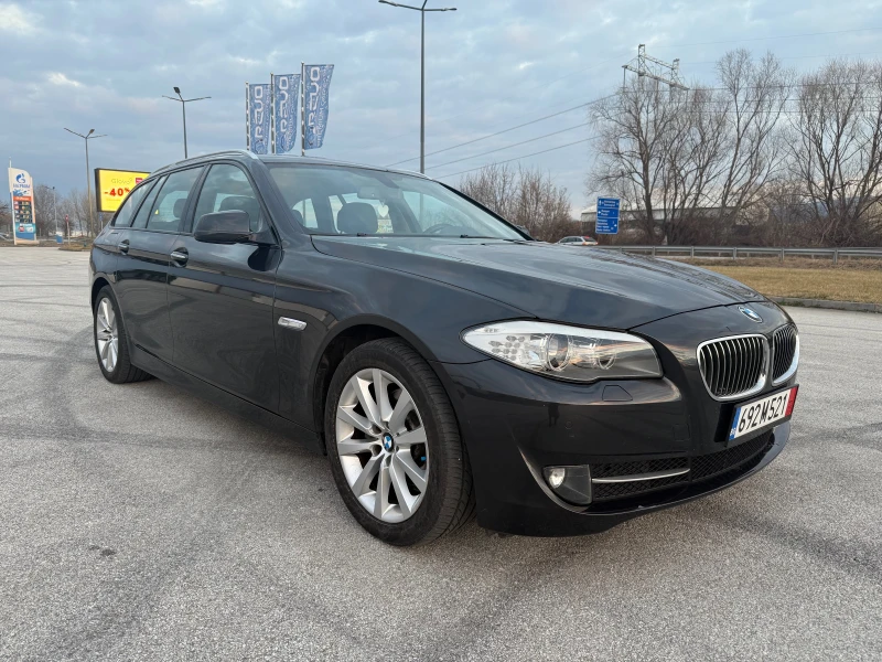 BMW 520 Perfektna, снимка 1 - Автомобили и джипове - 49389145