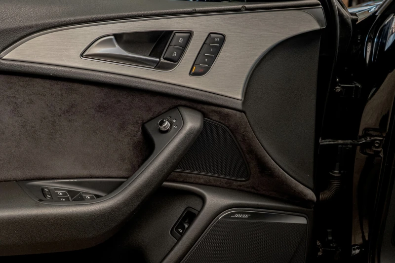 Audi A6 3.0BiTDI/SLINE Plus/Bose/Панорама/Камера 360/Lane , снимка 13 - Автомобили и джипове - 51735401