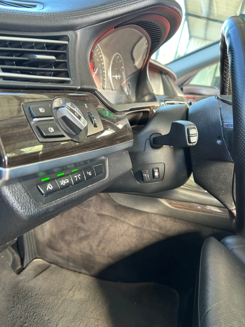 BMW 730 BMW F01, снимка 11 - Автомобили и джипове - 52395806