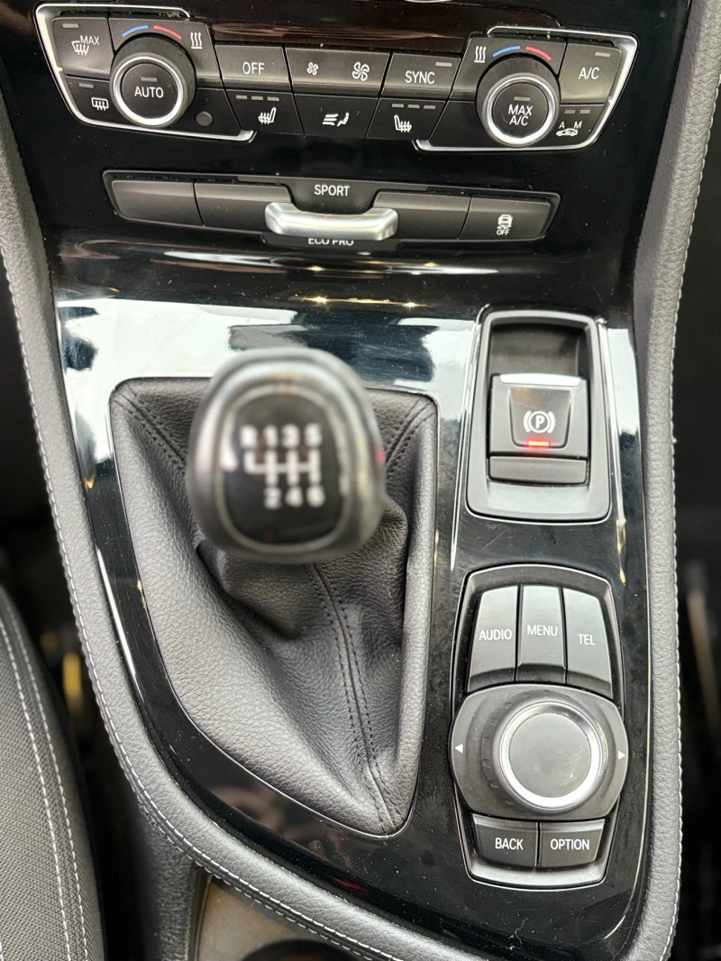 BMW 218 218 Active tourer, снимка 9 - Автомобили и джипове - 52641773