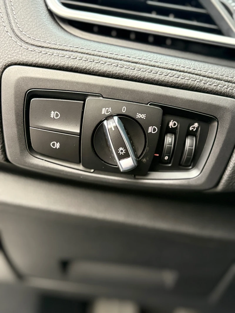 BMW 218 218 Active tourer, снимка 12 - Автомобили и джипове - 52641773